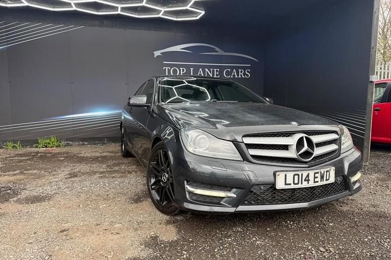 Begagnad Mercedes C220 AMG 2014 Svart Sportkupé