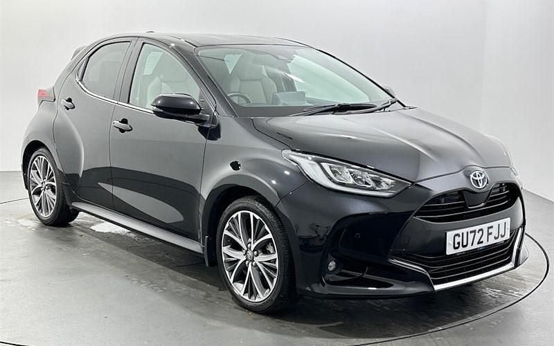 Used Toyota Yaris Hybrid 116 HP (85 kW) 2024 Hatchback