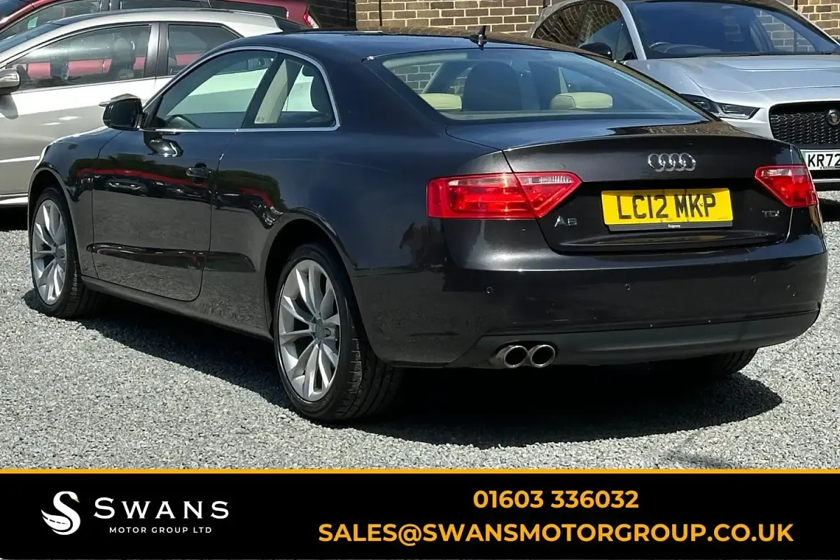 Used Audi A5 177 HP (130 kW) 2012 Grey Coupe