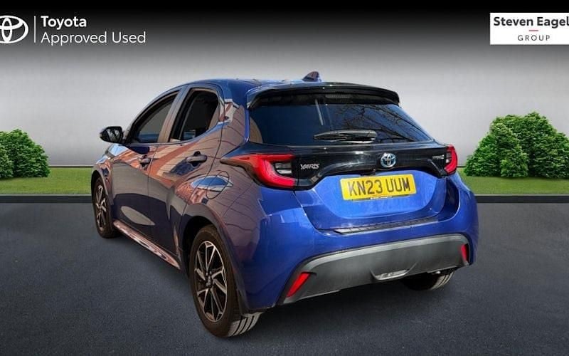 Used Toyota Yaris Hybrid Design 116 HP (85 kW) 2026 Hatchback