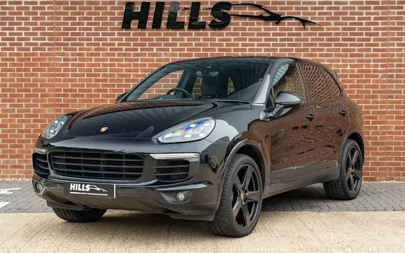 Used Porsche Cayenne Platinum Edition 262 HP (192 kW) 2017 SUV