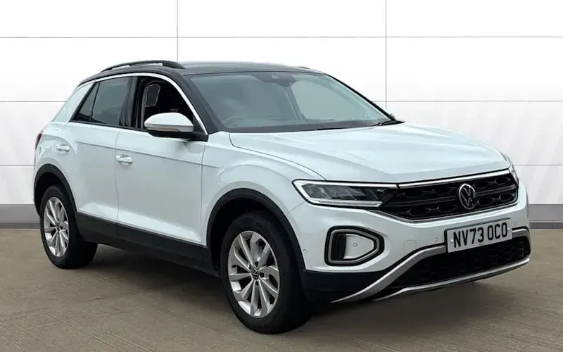 Begagnad VW T-Roc Life 110 HK (80 kW) 2023 SUV