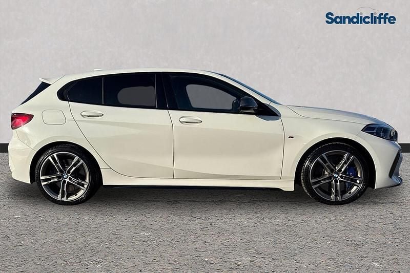 Used BMW M135 Comfort Edition 306 HP (225 kW) 2022 White Hatchback