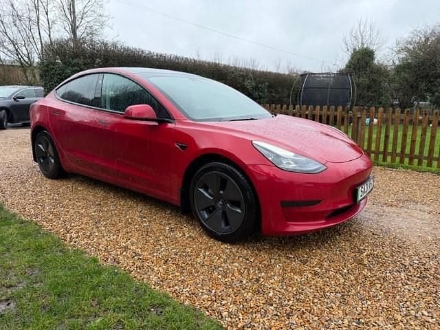 Red Used 2021 Tesla Model 3 Standard Range Sedan | £18,950 (Fair price) - Image 1/4