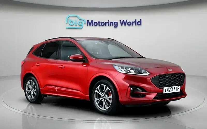 Used Ford Kuga ST-Line 150 HP (110 kW) 2023 Red SUV