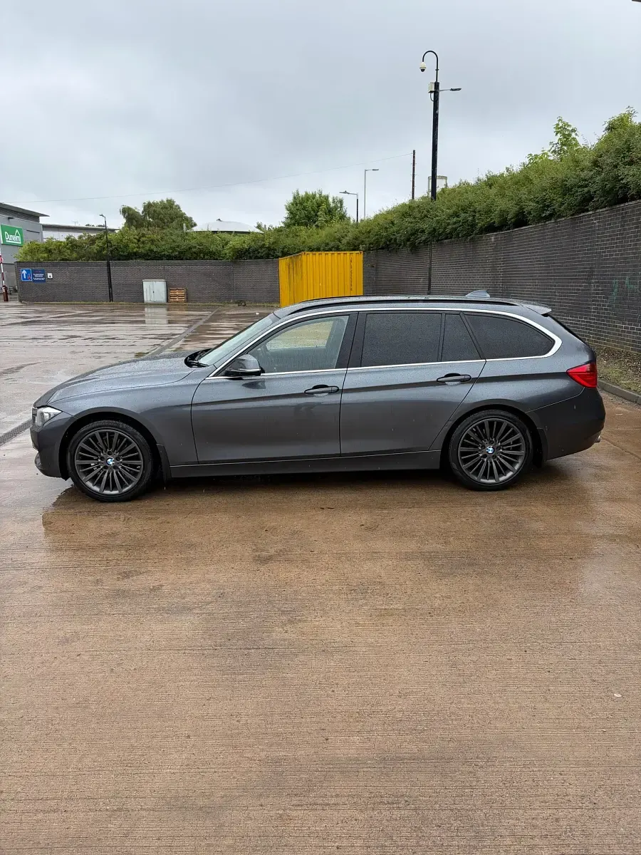 Used BMW 320 Luxury Line 2014 Grey Estate