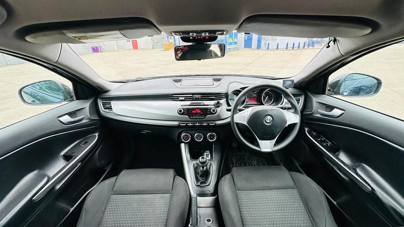 Used Alfa Romeo Giulietta Turismo 2010 Black Hatchback