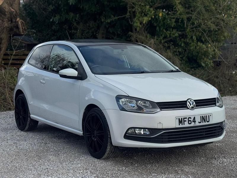 Used VW Polo SE 60 HP (44 kW) 2014 White Hatchback