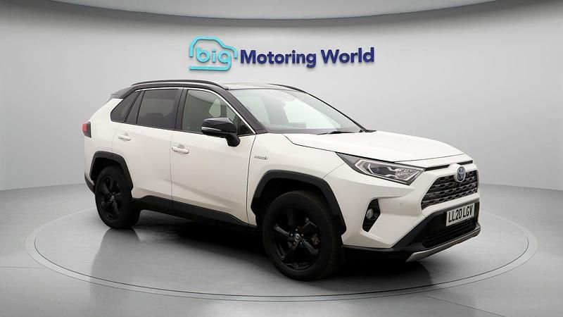 Used 2020 Toyota RAV4 Hybrid SUV | £25,300 (Fair price) - Image 1/4