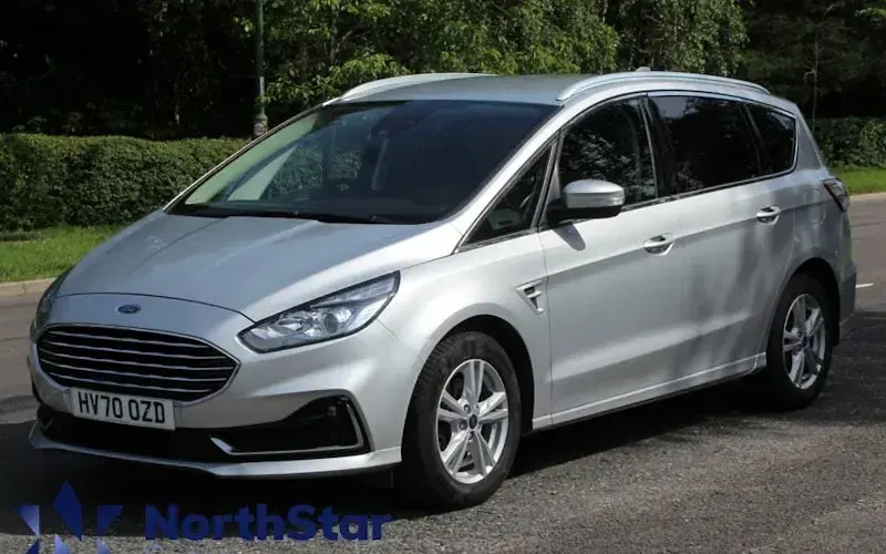 Used Ford S-MAX Titanium 150 HP (110 kW) 2020 MPV