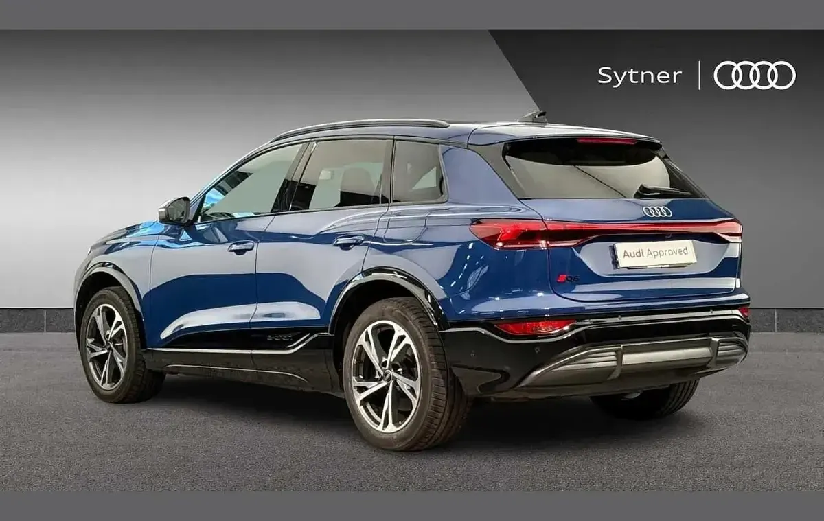 Used Audi Q6 e-tron S-Line 284 kW (387 HP) 2024 Blue SUV