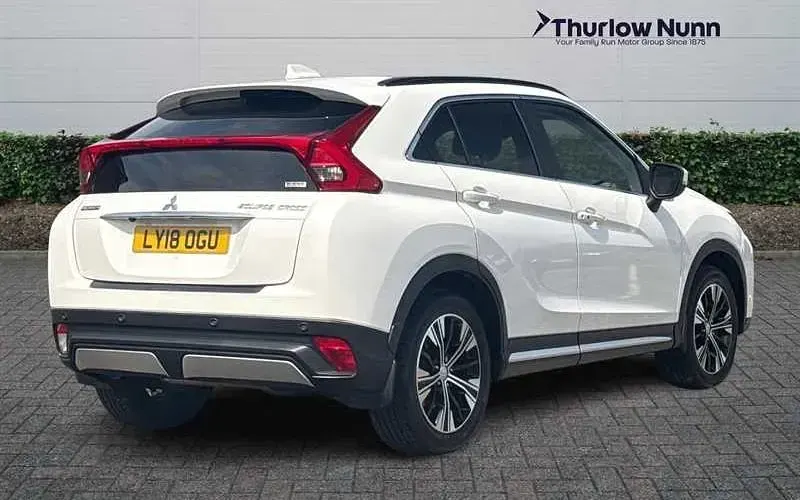 Used Mitsubishi Eclipse Cross 163 HP (119 kW) 2018 White SUV