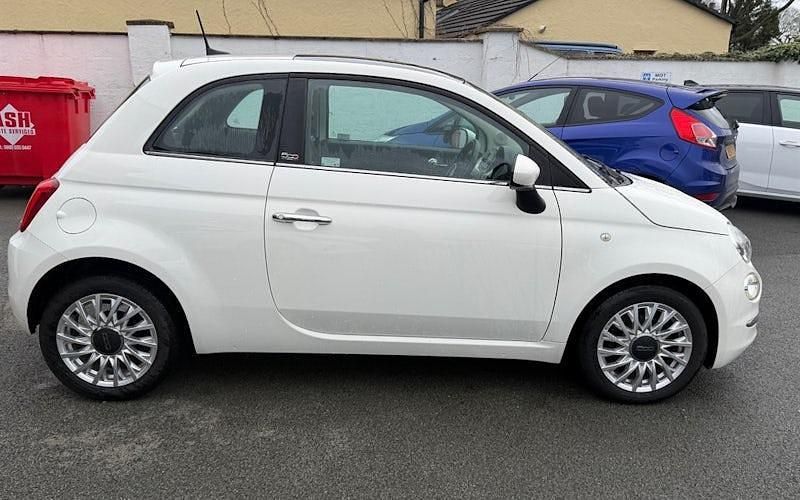 Used Fiat 500 Lounge 69 HP (50 kW) 2019 Hatchback