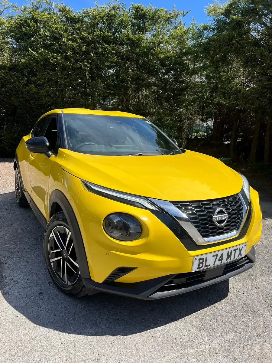 Used Nissan Juke N-Connecta 2024 Yellow SUV