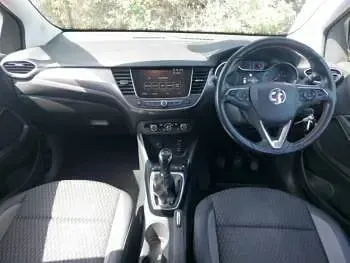 Used Vauxhall Crossland X Elite 81 HP (59 kW) 2018 White SUV