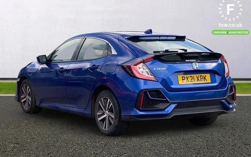 Begagnad Honda Civic SE 126 HK (92 kW) 2021 Blå Halvkombi