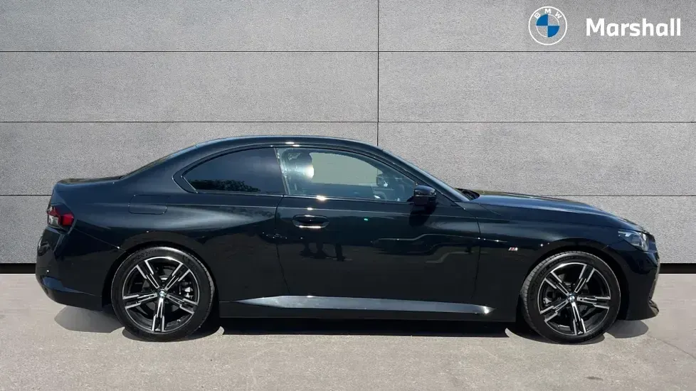 Used BMW 220 M Sport 184 HP (135 kW) 2026 Black sapphire Coupe