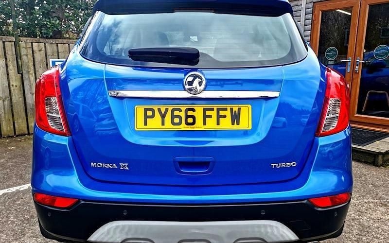 Second-hand Vauxhall Mokka Active 140 CP (102 kW) 2017 SUV