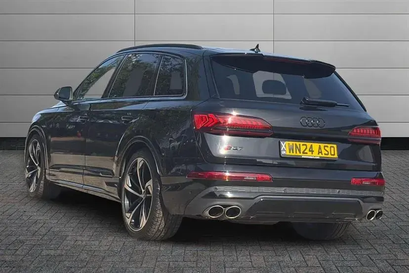 Używany Audi SQ7 Black Edition 507 KM (372 kW) 2024 Czarny SUV