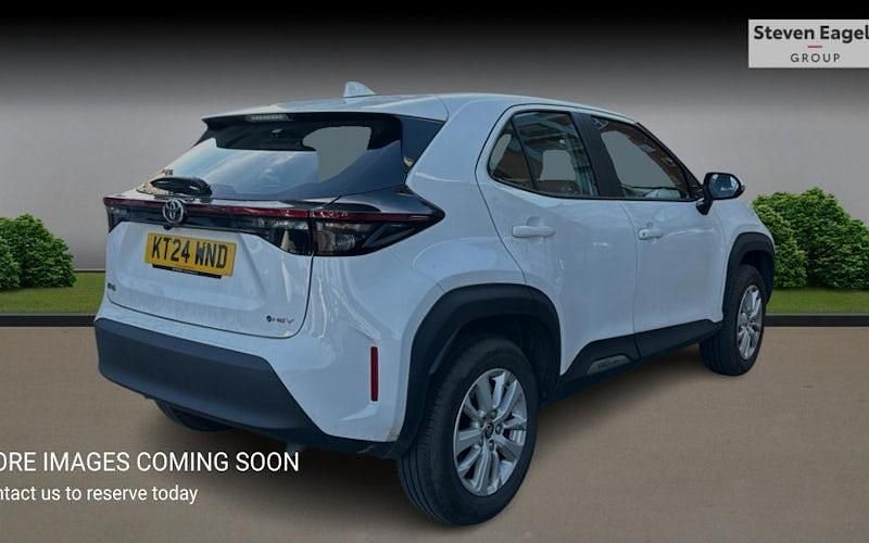 Used Toyota Yaris Hybrid 116 HP (85 kW) 2026 Estate