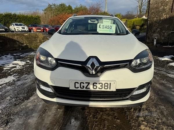 Used Renault Mégane GrandTour LIMITED 110 HP (80 kW) 2016 White Estate