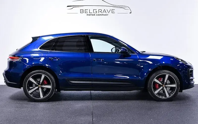 Used Porsche Macan 265 HP (194 kW) 2025 SUV