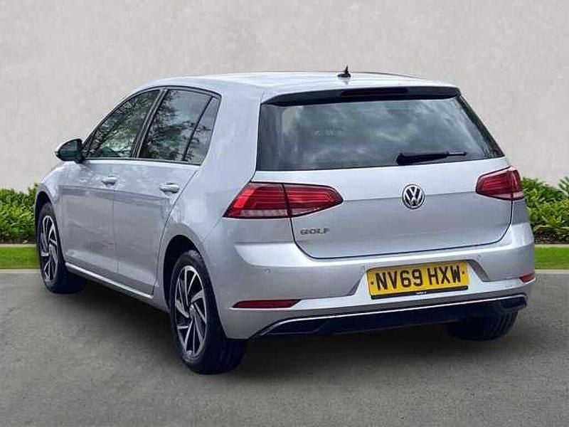 Used VW Golf VII Edition 150 HP (110 kW) 2020 Silver Hatchback