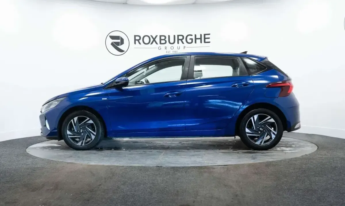 Used Hyundai i20 SE 100 HP (73 kW) 2022 Blue Hatchback