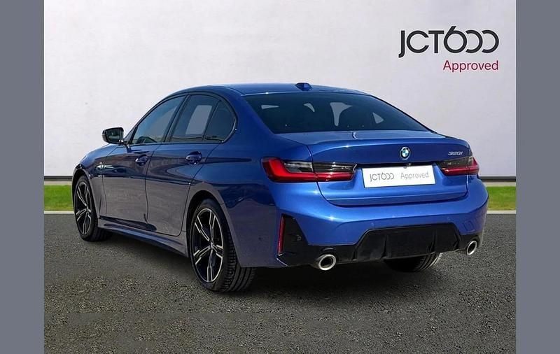 Usado BMW 320 M Sport 180 CV (132 kW) 2024 Azul Berlina