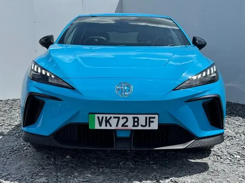 Used MG MG4 EV SE 50 kW (69 HP) 2022 Blue Hatchback