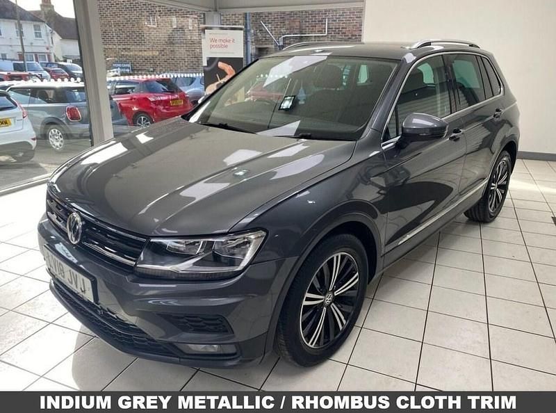 Used VW Tiguan SE 125 HP (91 kW) 2018 Grey SUV