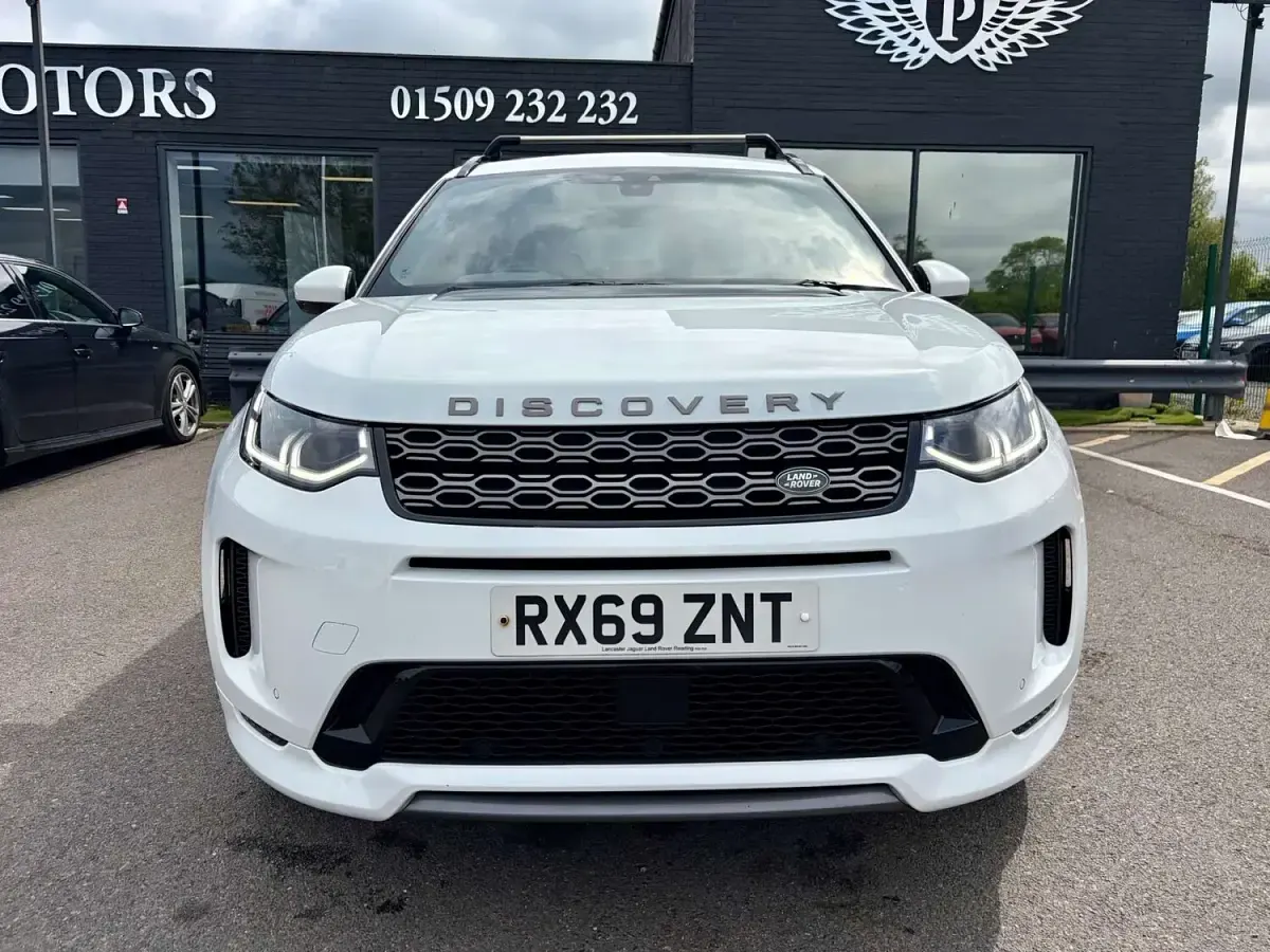 Used Land Rover Discovery Sport HSE Dynamic 2019 White SUV