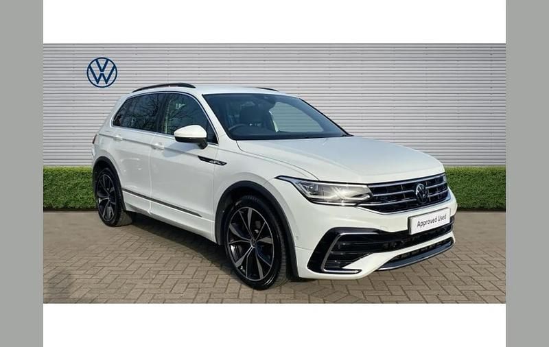 Used VW Tiguan R-line 150 HP (110 kW) 2022 White SUV