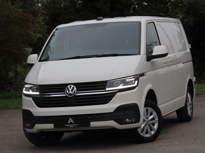 Used VW Transporter Highline 2023 White Van