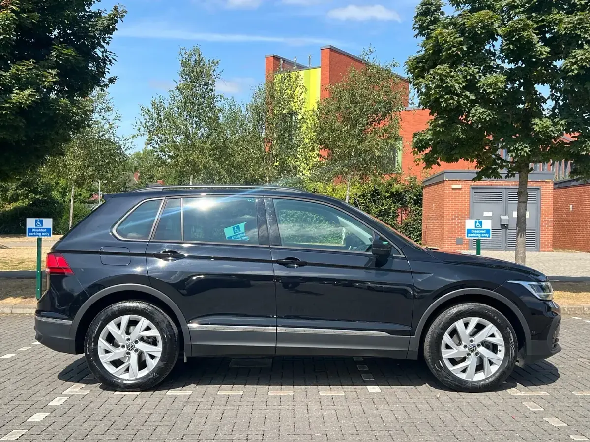 Used VW Tiguan Life 2023 Black SUV