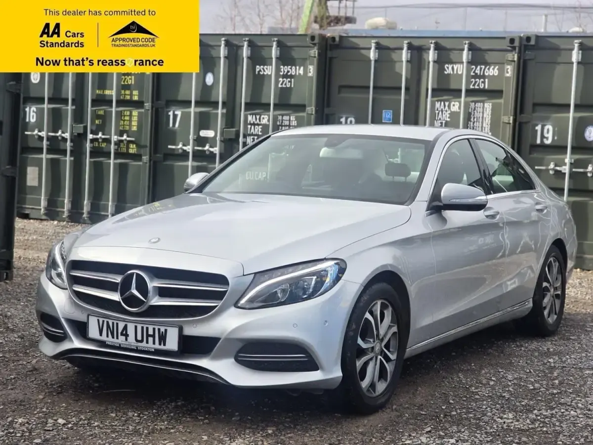 Begagnad Mercedes C220 170 HK (125 kW) 2014 Silver Sedan