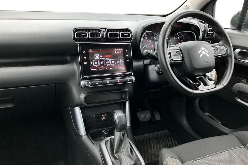 Used Citroën C3 Aircross PureTech 110 HP (80 kW) 2021 White SUV