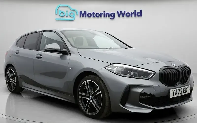 Usado BMW 118 M Sport 136 HP (100 kW) 2023 Citadino