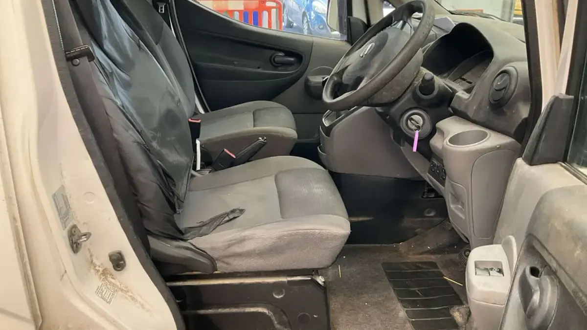Used Nissan NV200 Acenta 2016 White MPV