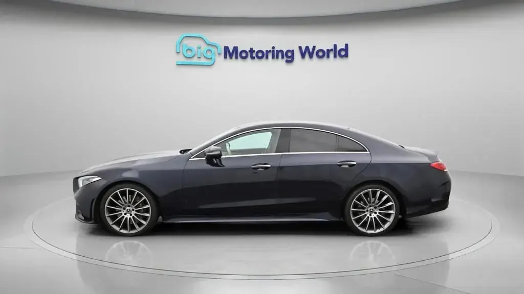 Used Mercedes CLS300 AMG line 245 HP (180 kW) 2020 Blue Coupe