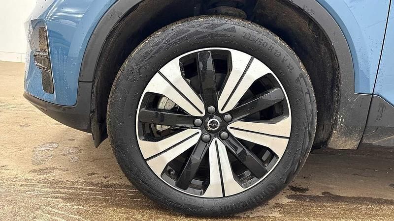 Used Volvo XC40 Core 169 kW (231 HP) 2022 Blue SUV