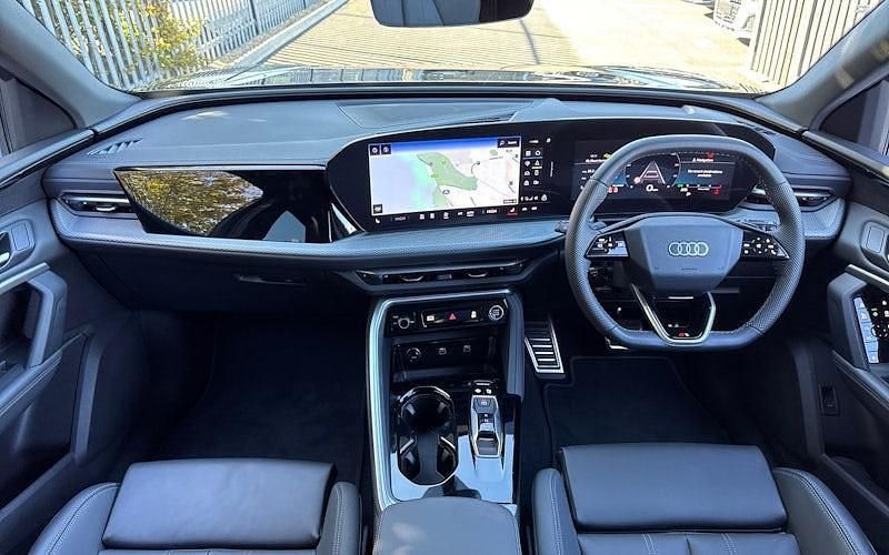 Used Audi Q5 S-Line 204 HP (150 kW) 2025 Black SUV