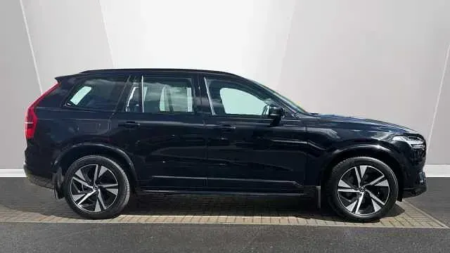 Usado Volvo XC90 Plus 232 HP (170 kW) 2023 SUV