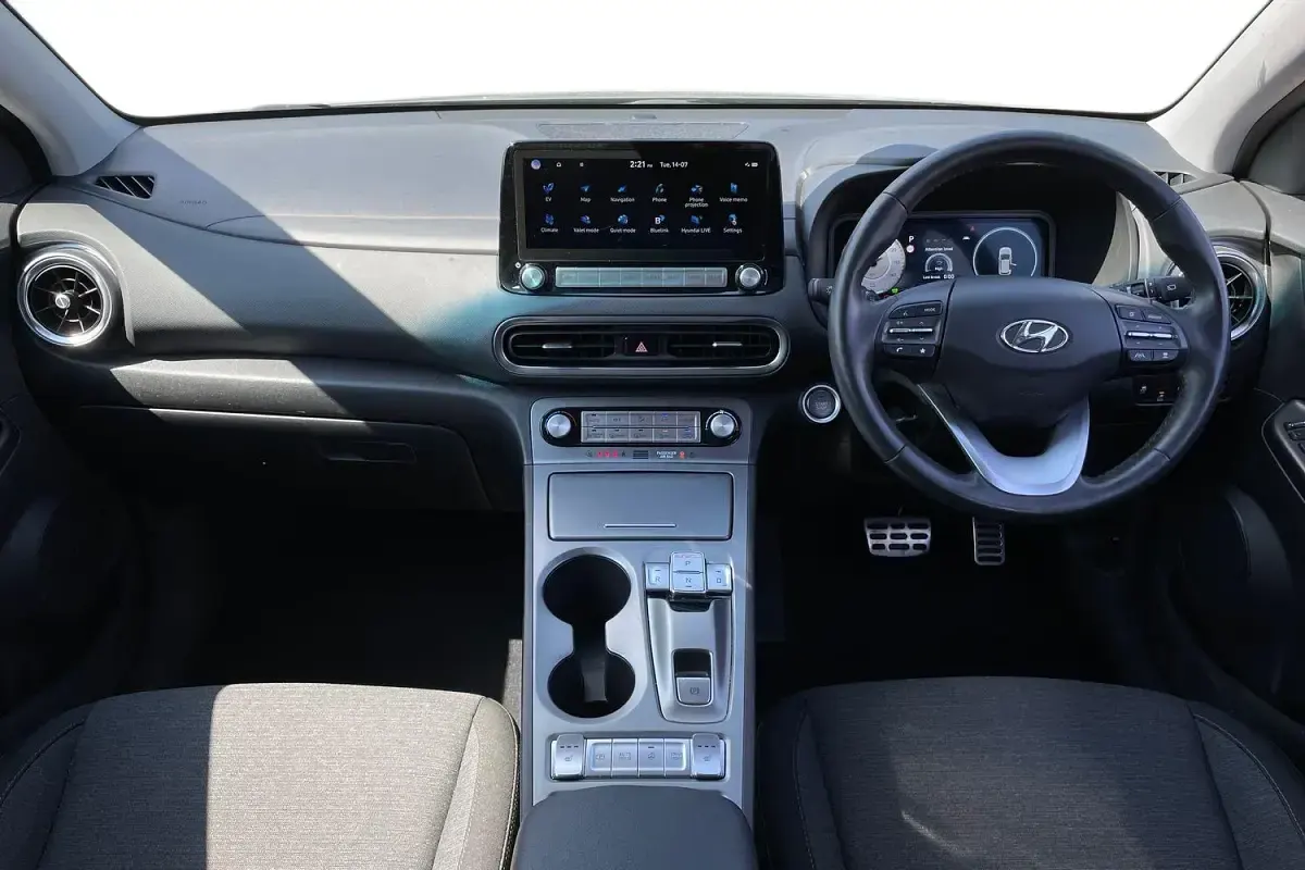 Used Hyundai Kona Premium 150 kW (204 HP) 2022 Grey SUV