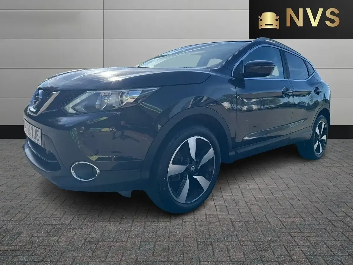 Used Nissan Qashqai Acenta 110 HP (80 kW) 2016 Black SUV