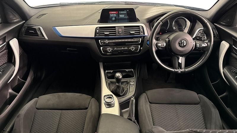 Used BMW 118 M Sport 134 HP (98 kW) 2017 Grey Hatchback