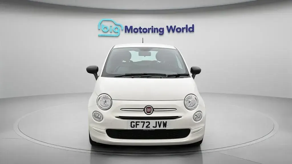 Used Fiat 500 Pop 70 HP (51 kW) 2023 White Hatchback