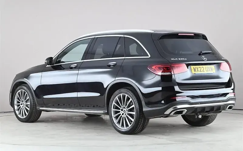 Used Mercedes GLC220 AMG Line Premium 194 HP (142 kW) 2022 Black Estate