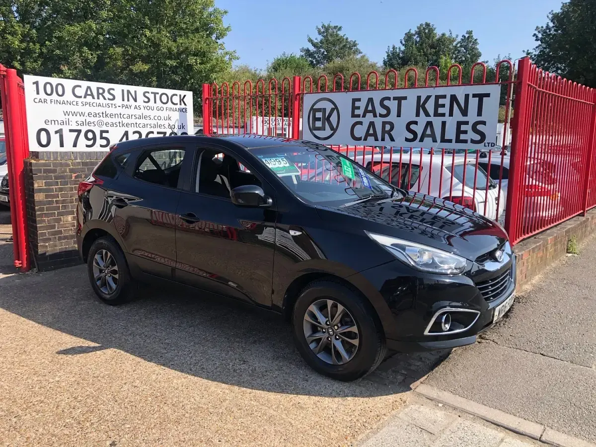 Used Hyundai ix35 115 HP (84 kW) 2016 Black SUV