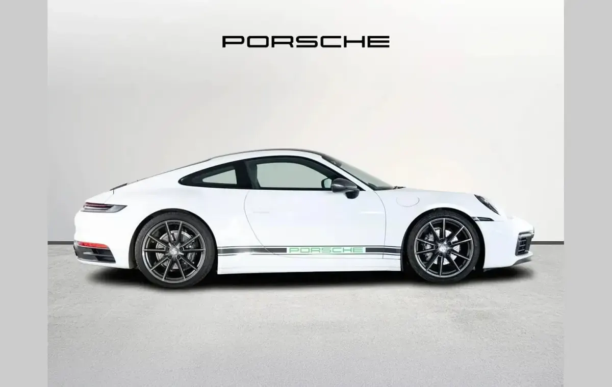 Used Porsche 911 380 HP (279 kW) 2023 White Coupe